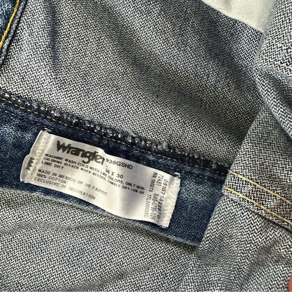 Wrangler George Strait Cowboy Cut Jeans Mens 38X30 Medium Wash Denim Workwear - Picture 8 of 10